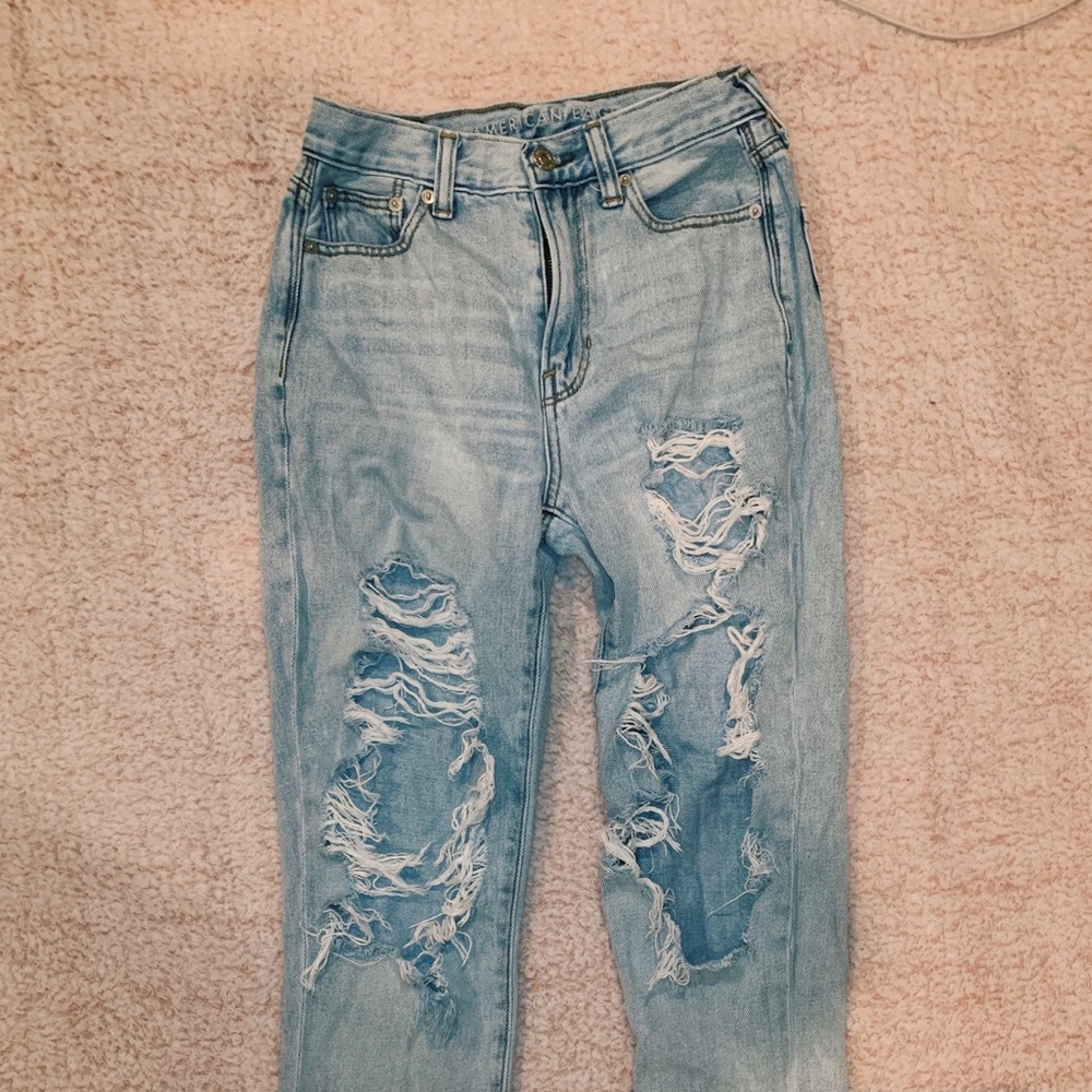 American Eagle Mom Jeans